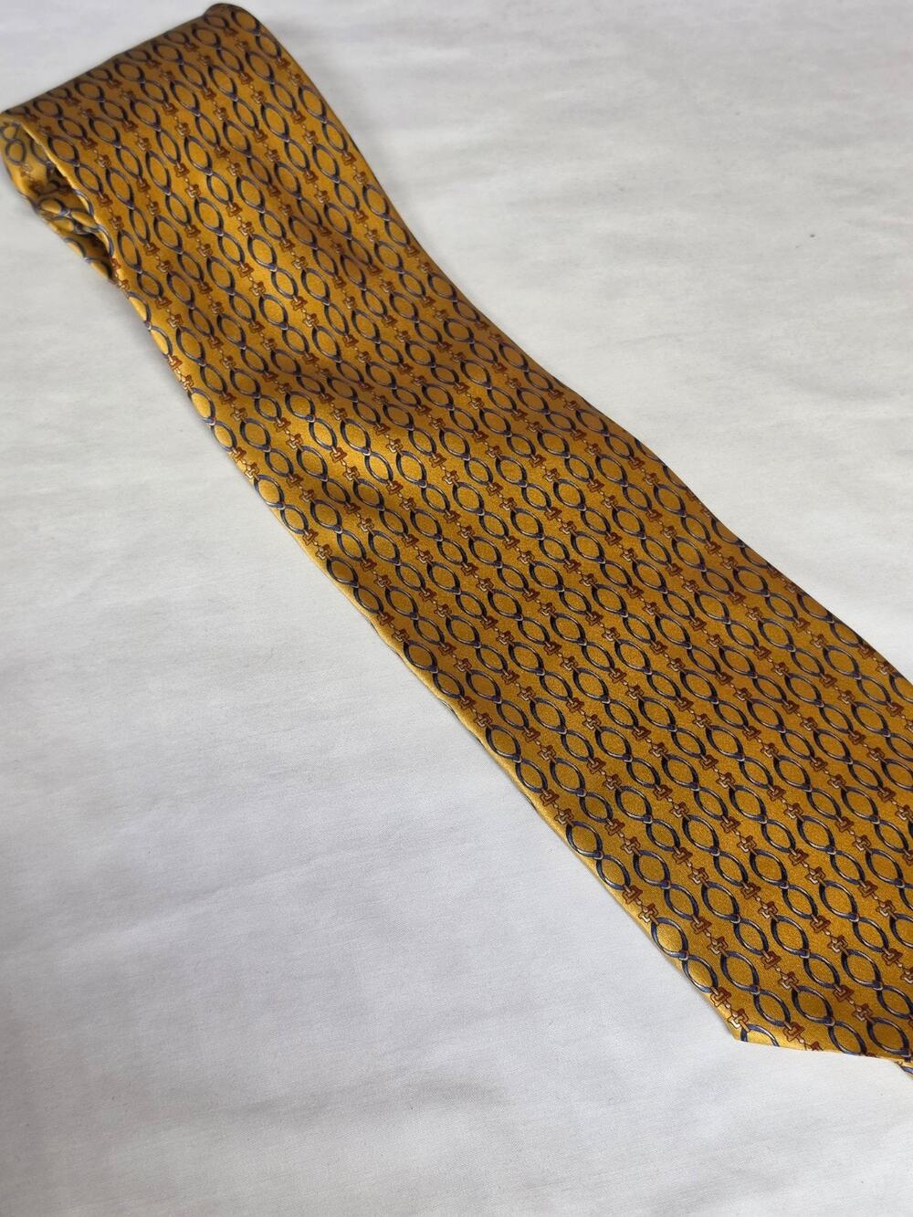 100% Pure Silk Men’s Tie Gold Blue Equestrian Horse Bit Print 28” Folded